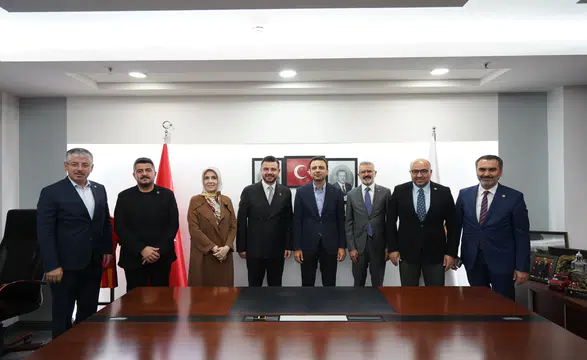 Mehmet Şahin’den AK Parti Kayseri İl Başkanlığına Ziyaret