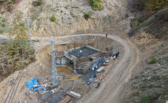 Kahramanmaraş'ta heyelan bölgesine yeni köprü