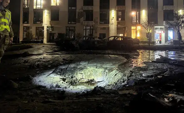 Kiev’de 25 Katlı Binaya İHA Saldırısı: 2 Can Kaybı, 9 Yaralı