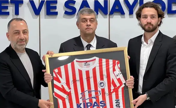 Arıkan Mensucat’tan İstiklalspor’a 100 Bin Dolar Destek Sözü