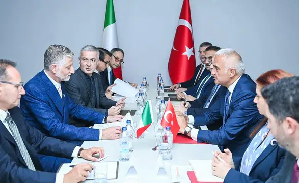 Efes Ve Pompei İçin Yeni Adım: Ersoy Ve Giuli Hierapolis’te