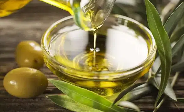 Günde 7 gram zeytinyağı, kalp hastalığı riskini yüzde 19 azaltıyor
