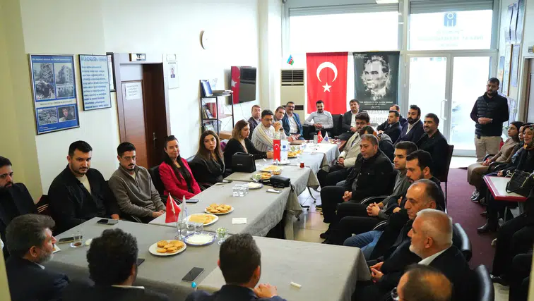 Vekil Debgici mühendislerle şehrin yeniden inşasını masaya yatırdı