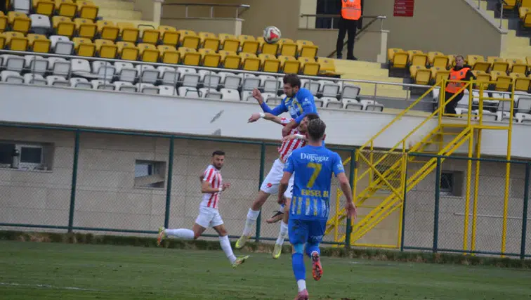 İstiklalspor Deplasmanda Ağır Yenildi