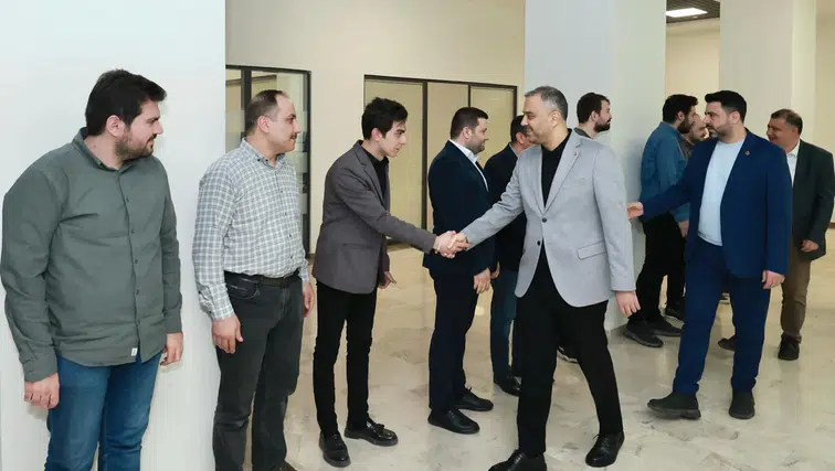 Başkan Hanifi Toptaş tüm personeliyle tek tek bayramlaştı