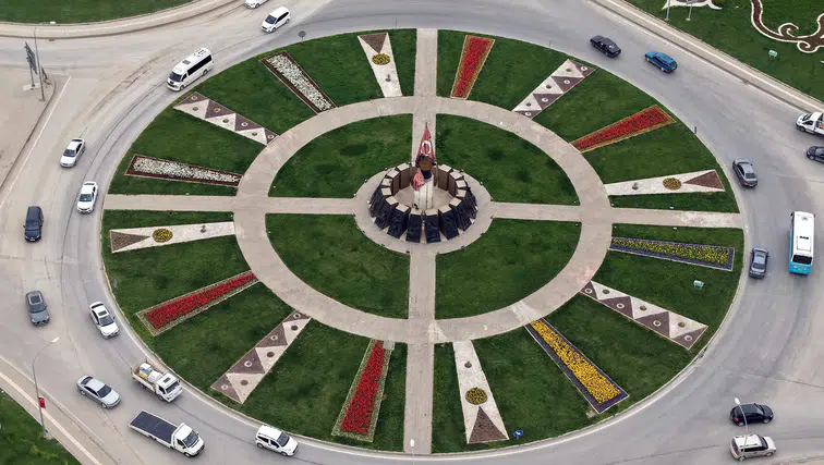 Şehirde Bahar Havası: Kavşaklar Görsel Festivale Dönüştü!