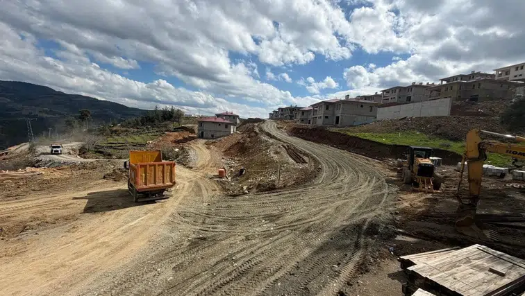 Onikişubat Belediyesi, 11 Kırsal Mahallede Ulaşım Altyapısını Güçlendiriyor!