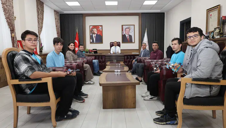 Kahramanmaraş'ta Robot Takımı teknoloji eğitiminde yeni ufuklar açıyor