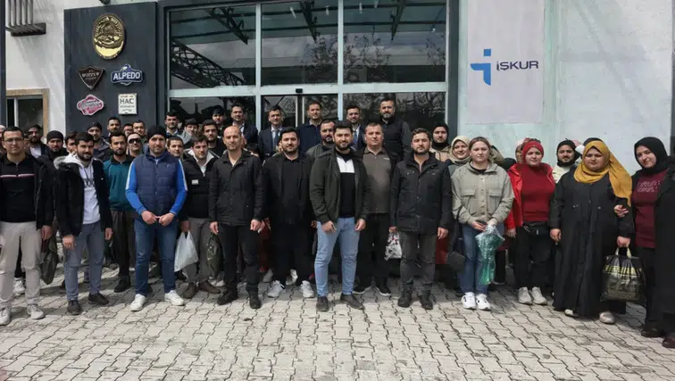 Dondurmanın Perde Arkasında Neler Öğretiliyor?