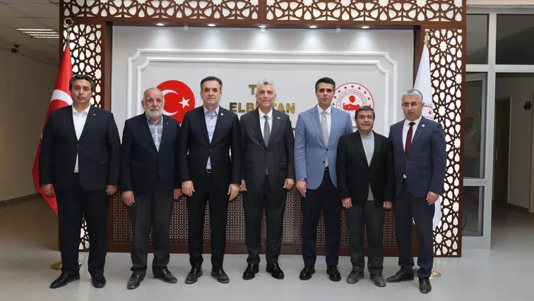 Elbistan’da Ekonomi Zirvesi: Bakan Bolat’tan Önemli Mesajlar