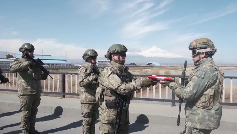 Nahçıvan Askeri Birlikleri Türkiye'de Tatbikat Gerçekleştiriyor