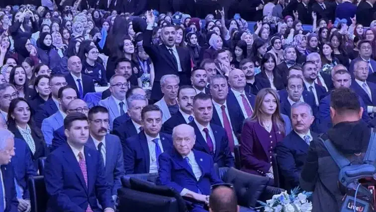 Ülkücü Gençlik Büyük Kurultayda Buluştu