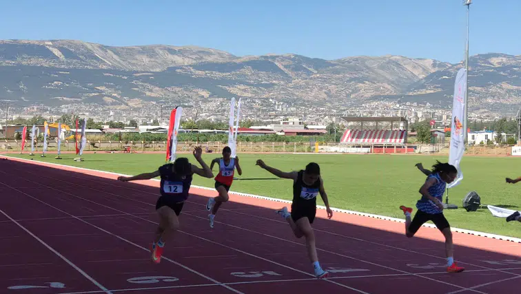 ANALİG Atletizm Heyecanı Kahramanmaraş'ta Tamamlandı