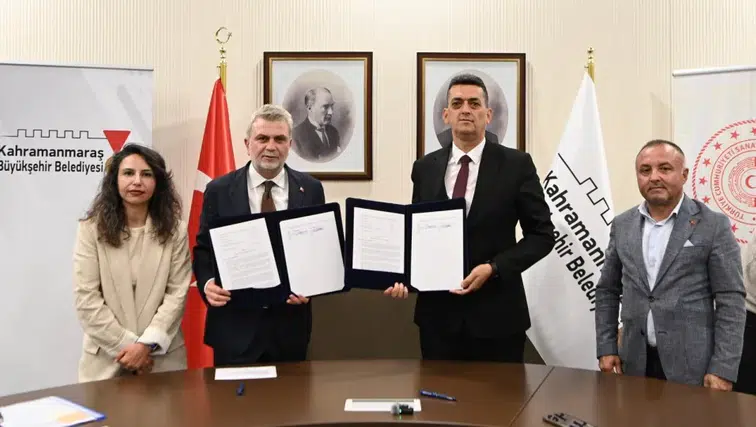 Kahramanmaraş'ta Deprem Molozları 100 Milyon TL'lik Projeyle Ekonomiye Kazandırılacak
