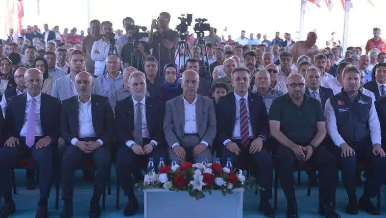 Kuzey İlçelere 800 Milyonluk Asfalt Tesisi
