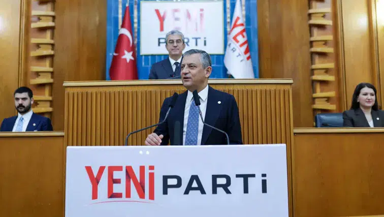Yeni Parti’ye İlk Günde 114 Milyon Lira Bağış Yapıldı!