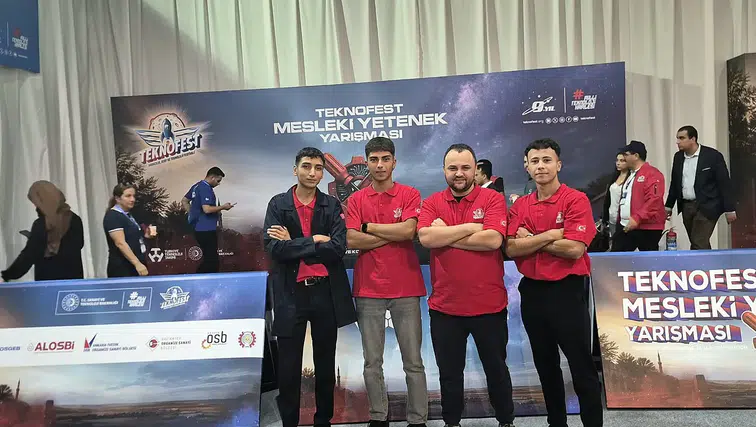 Karaelbistanlı Öğrenciler TEKNOFEST’te Türkiye İkincisi Oldu