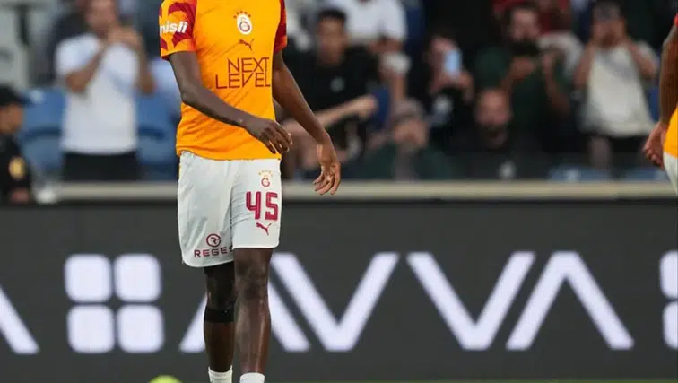 Galatasaray Deplasmanda Avantajı Kaptı