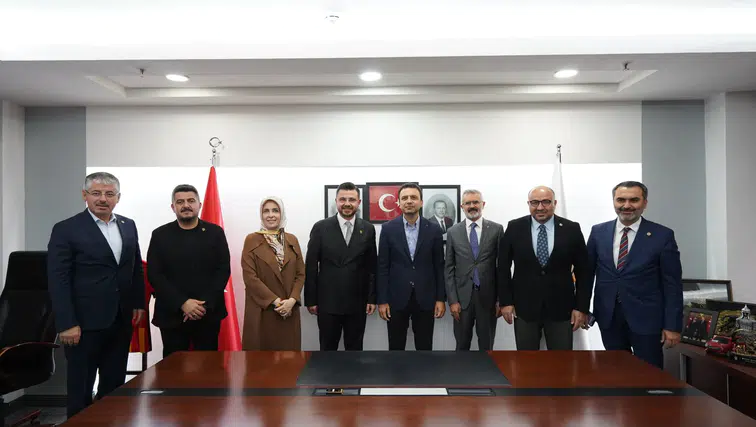 Mehmet Şahin’den AK Parti Kayseri İl Başkanlığına Ziyaret