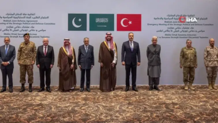 Mekke İttifakı’nın Savunma Komitesi Riyad’da Toplandı