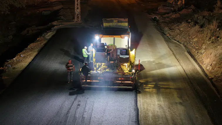Kahramanmaraş’ta 4 İlçede 24 Nokta Asfalt Programına Alındı