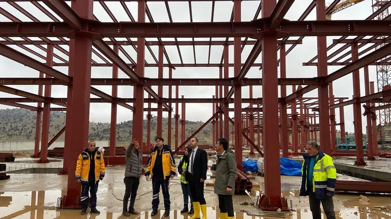 Nurhak’taki acil durum hastanesi hızla yükseliyor