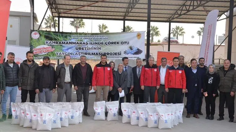 Pazarcık’ta Üreticilere Çörek Otu Tohumu Dağıtıldı