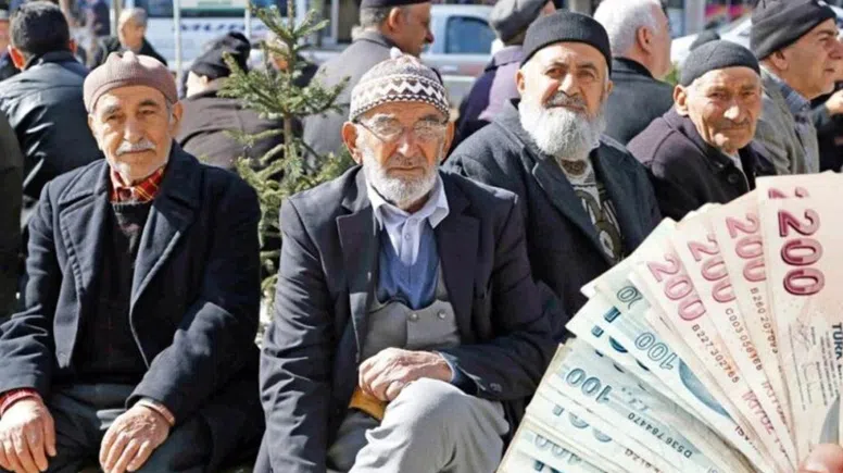 Siz de 5 yıl erken emekli olabilecek misiniz? İşte yeni Bağ-Kur sistemi