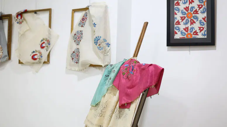 'Gelenekselden Günümüze Dokunuşlar' Karabağlar'da hayat buldu