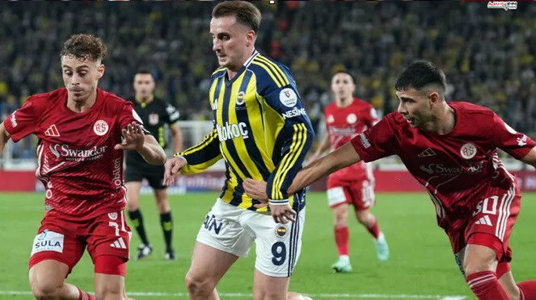 Fenerbahçe İlk Yarıyı Geride Kapattı: 1-0