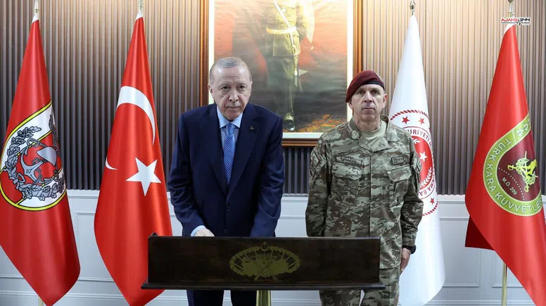 Cumhurbaşkanı Erdoğan: "Türk Ordusu Gücünü Tüm Dünyaya Gösteriyor"