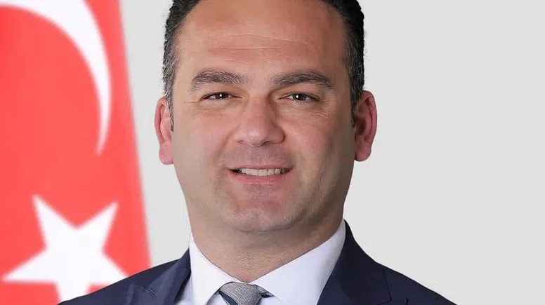 CHP, Görele Belediye Başkanı Hasbi Dede'yi partiden ihraç etti!