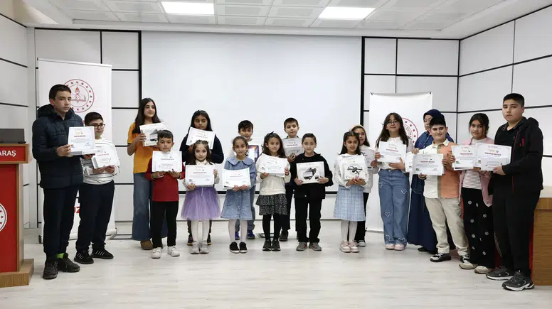 Okuyan Şehir Projesinde Başarı Ödüllerle Taçlandı