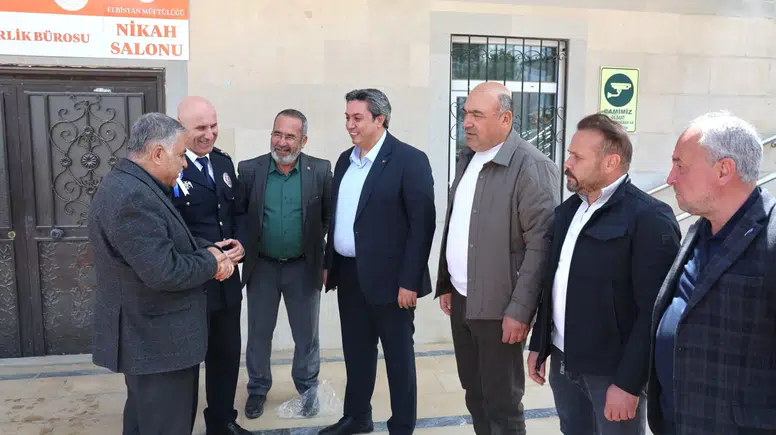 Elbistan'da Cuma Çıkışı Vatandaşlarla Buluşma Gerçekleşti