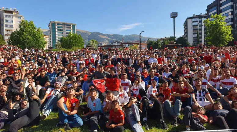 Kahramanmaraş Türkiye-Paraguay Maçına Kilitlendi!