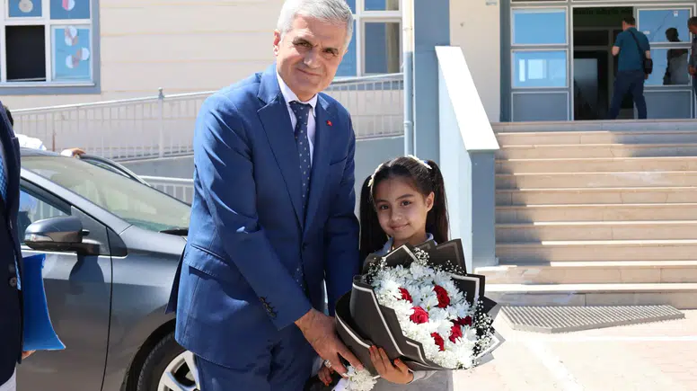 Ekinözü'nde Eğitim İncelemesi: Müdür Akpınar Temaslarda