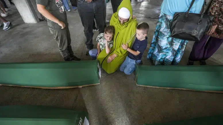 Srebrenitsa Soykırımı'nın 31. Yılında Acılar Yeniden Hatırlandı