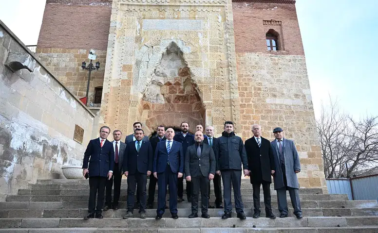 KSÜ Rektörü Ak’tan Afşin’de Eğitim ve İftar Buluşması