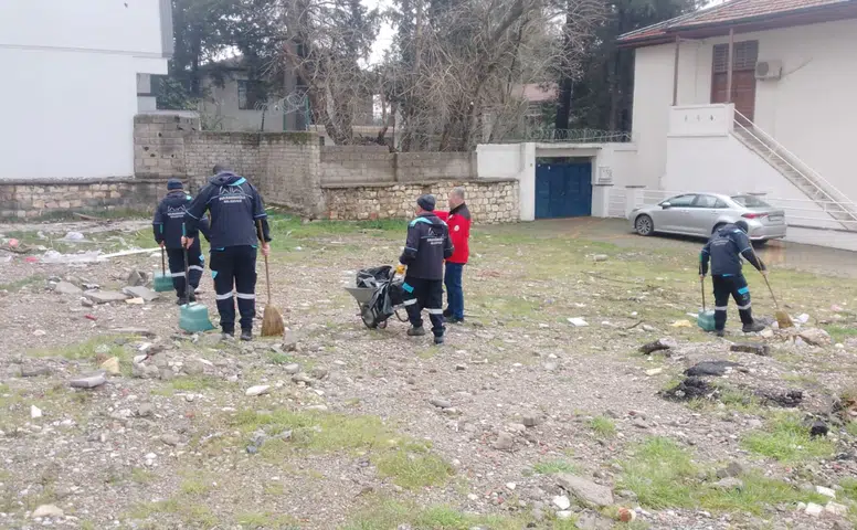 Dulkadiroğlu’nda Bayram Öncesi Temizlik Çalışmaları Hız Kazandı