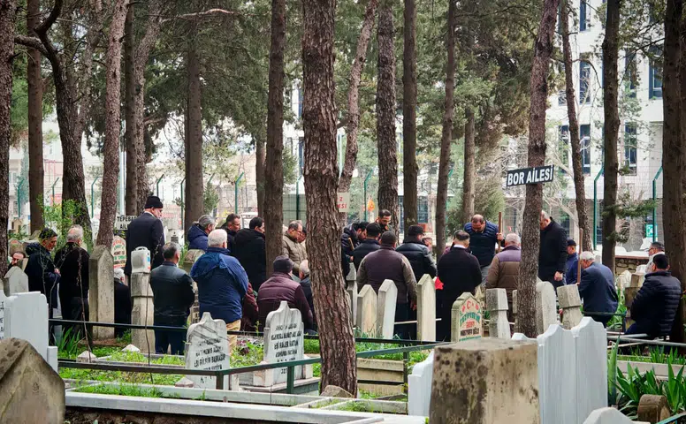 Kuyumcular Odası Başkanı Öz’ün Annesi Son Yolculuğuna Uğurlandı