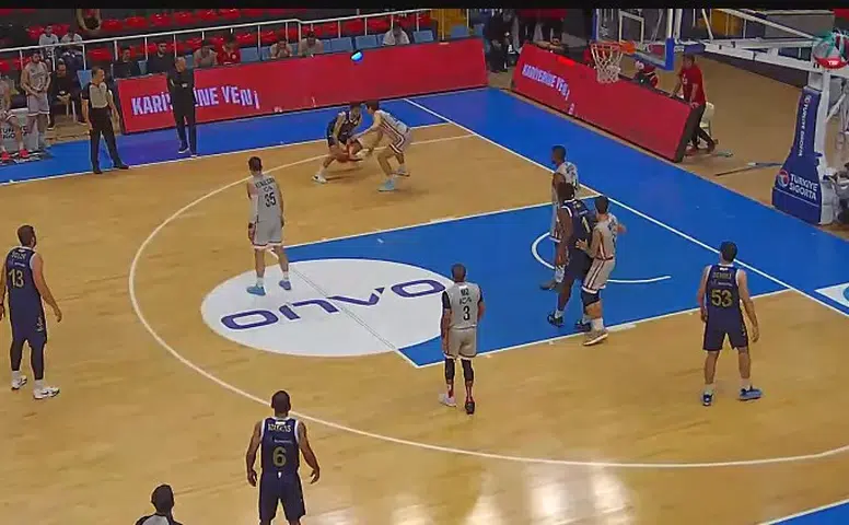 Kipaş İstiklalspor Cedi Osman Karşısında Farkla Kazandı