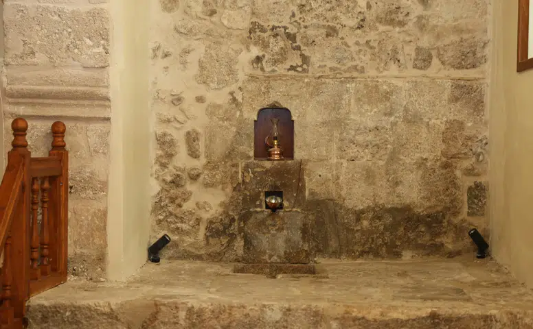 Ulu Camide Yıllardır Gizli Kalan Çeşme Gün Yüzüne Çıktı