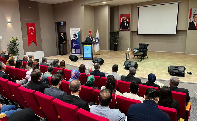 KİÜ’de Bayramlaşma Töreni Düzenlendi