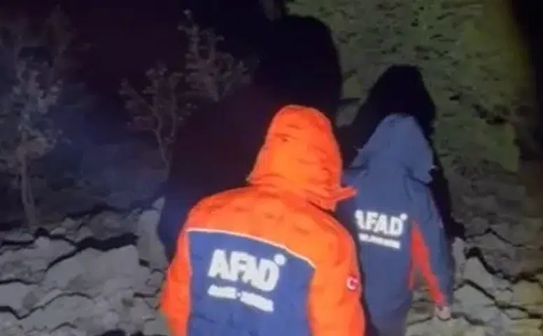 Kahramanmaraş'ta mahsur kalan doğa yürüyüşü ekibi kurtarıldı