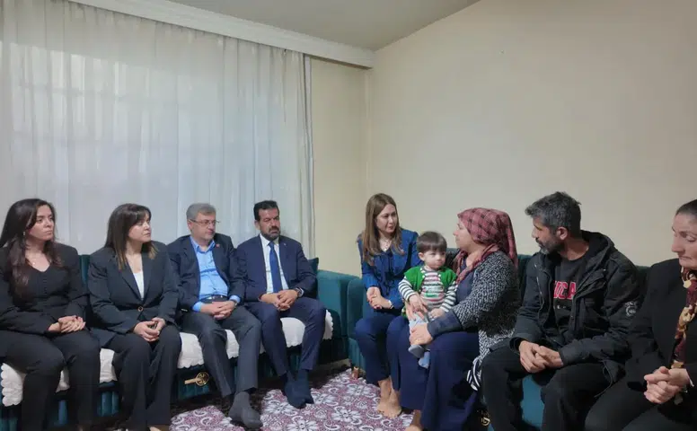 Vekil Karakoç'tan Komşu Ziyareti ve Sosyal Dayanışma Vurgusu