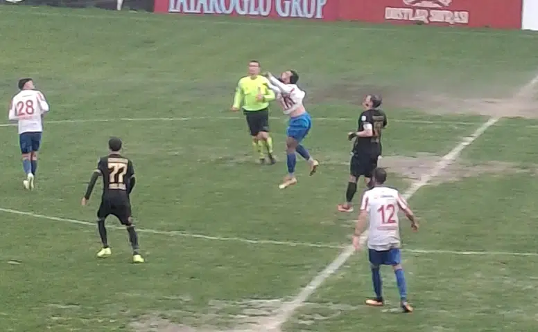 İstiklalspor zorlu deplasmanda Gebzespor'a 1-0 yenildi