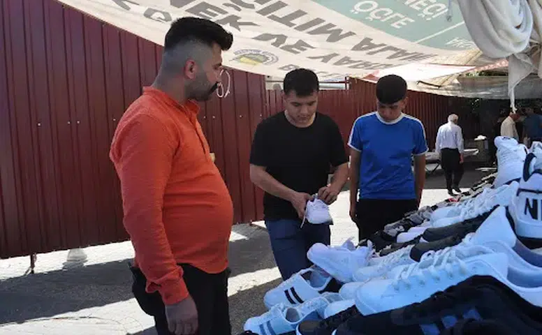 Bayram Hazırlıkları Tarihi Kapalı Çarşıyı Hareketlendirdi