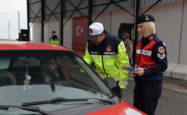 Bayramda Güvenli Yolculuk İçin Kahramanmaraş Jandarmasından Uyarı!
