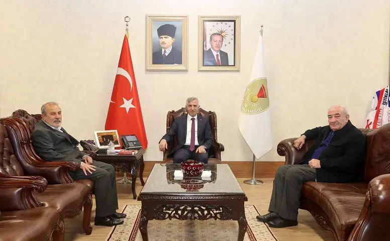 Vali Ünlüer'den Yoğun Mesai