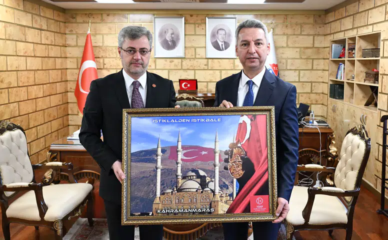 Kahramanmaraş Sütçü İmam Üniversitesi'nde tebrik maratonu devam ediyor